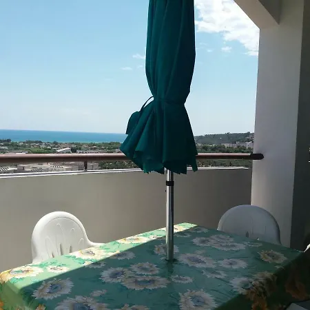 Aparthotel Dei Pini *